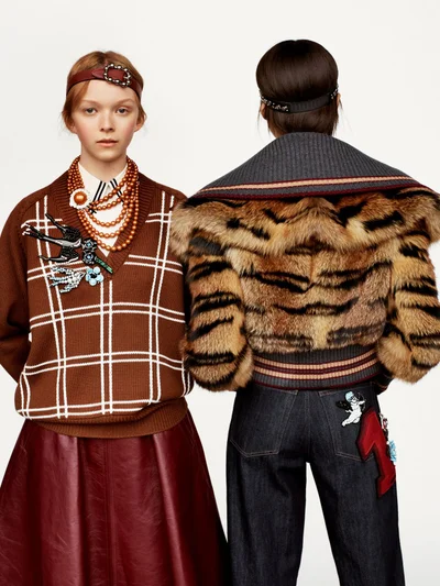 Look 18